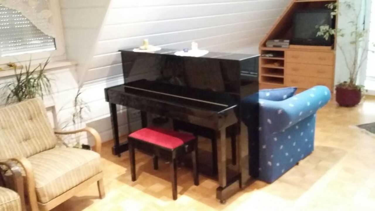 Galerie Ueber Den Gaerten 헤르볼츠하임 외부 사진
